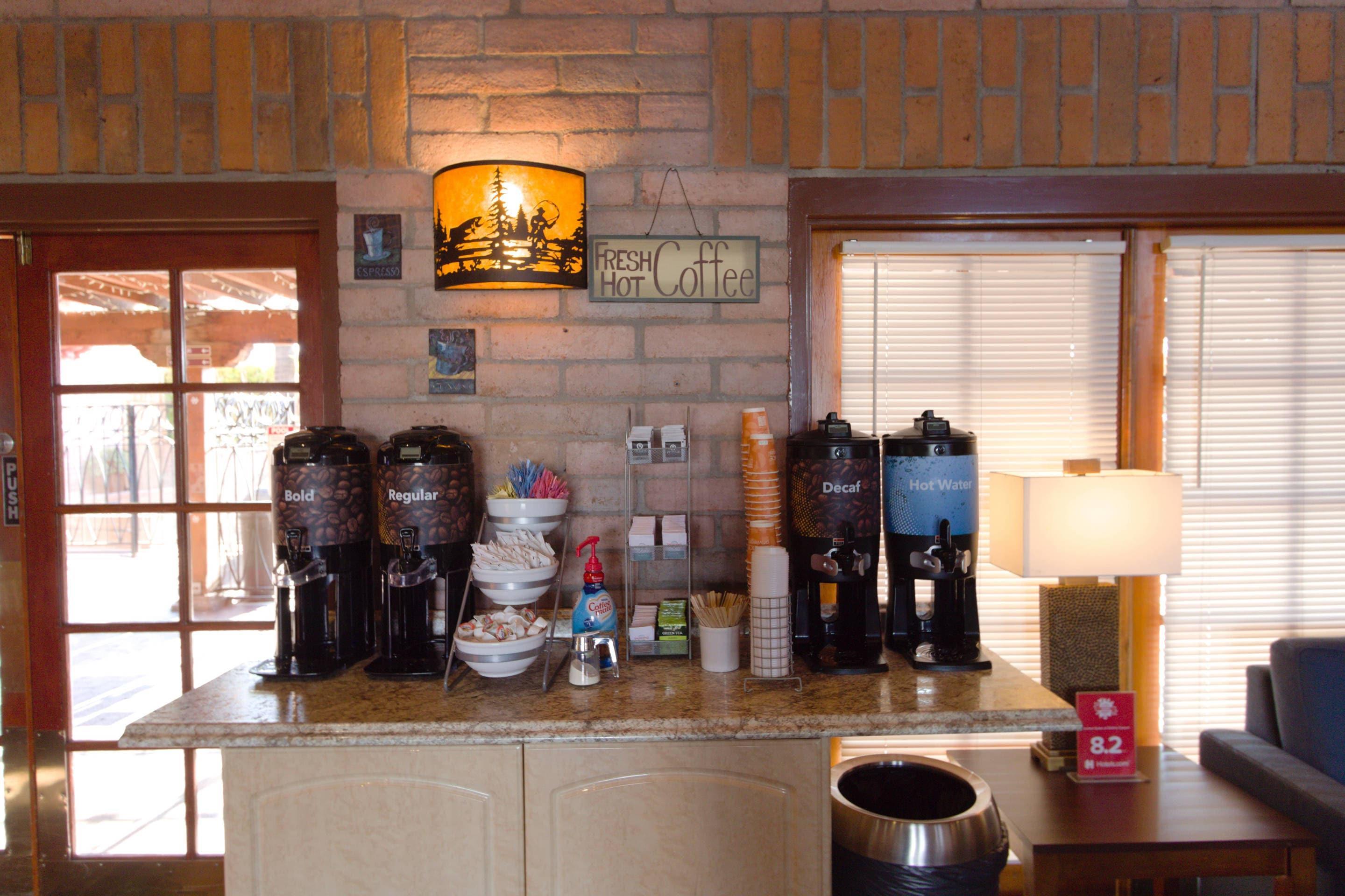 Lobby | Comfort Suites at Sabino Canyon