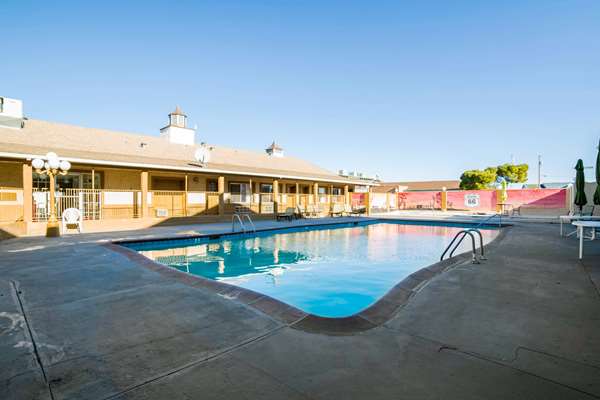 Pool - Rodeway Inn Route 66 Kingman