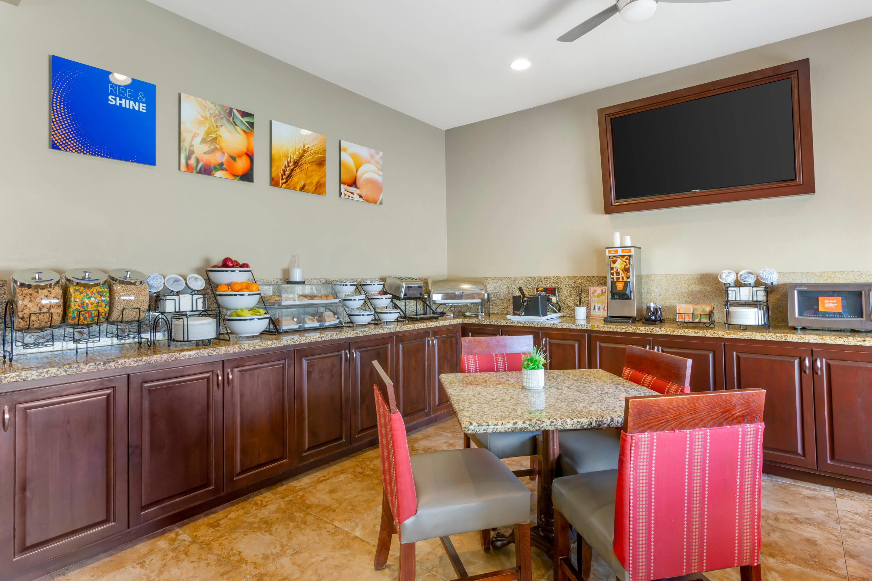 Breakfast area
