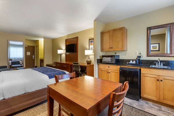 Suite - Comfort Inn Flagstaff - I-17, Exit 341