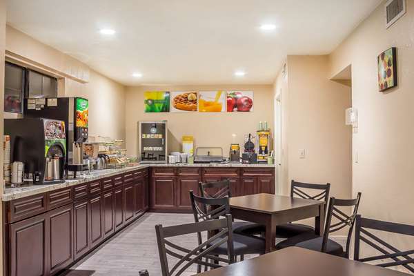 Amenities - Quality Inn Pinetop-Lakeside