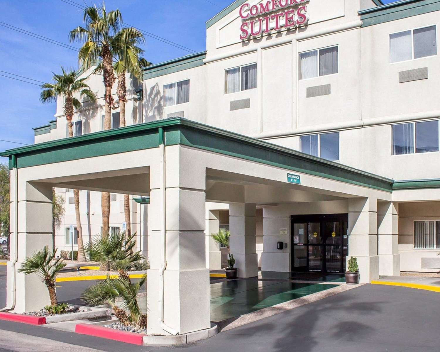 Comfort Suites Phoenix, AZ See Discounts