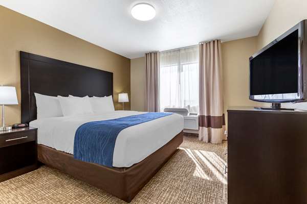 Suite - Comfort Inn & Suites Surprise