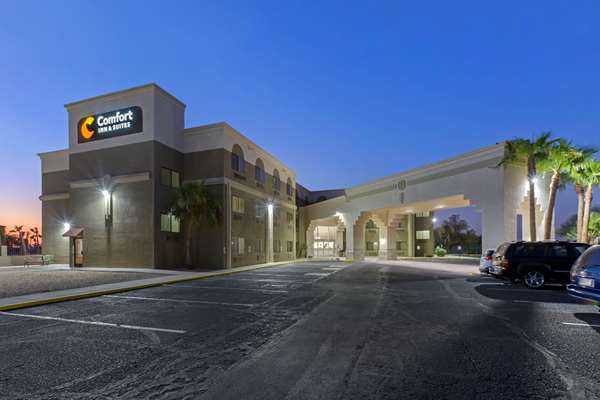 Exterior view - Comfort Inn & Suites Surprise