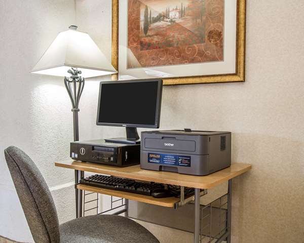 Conference Area - Comfort Suites Peoria