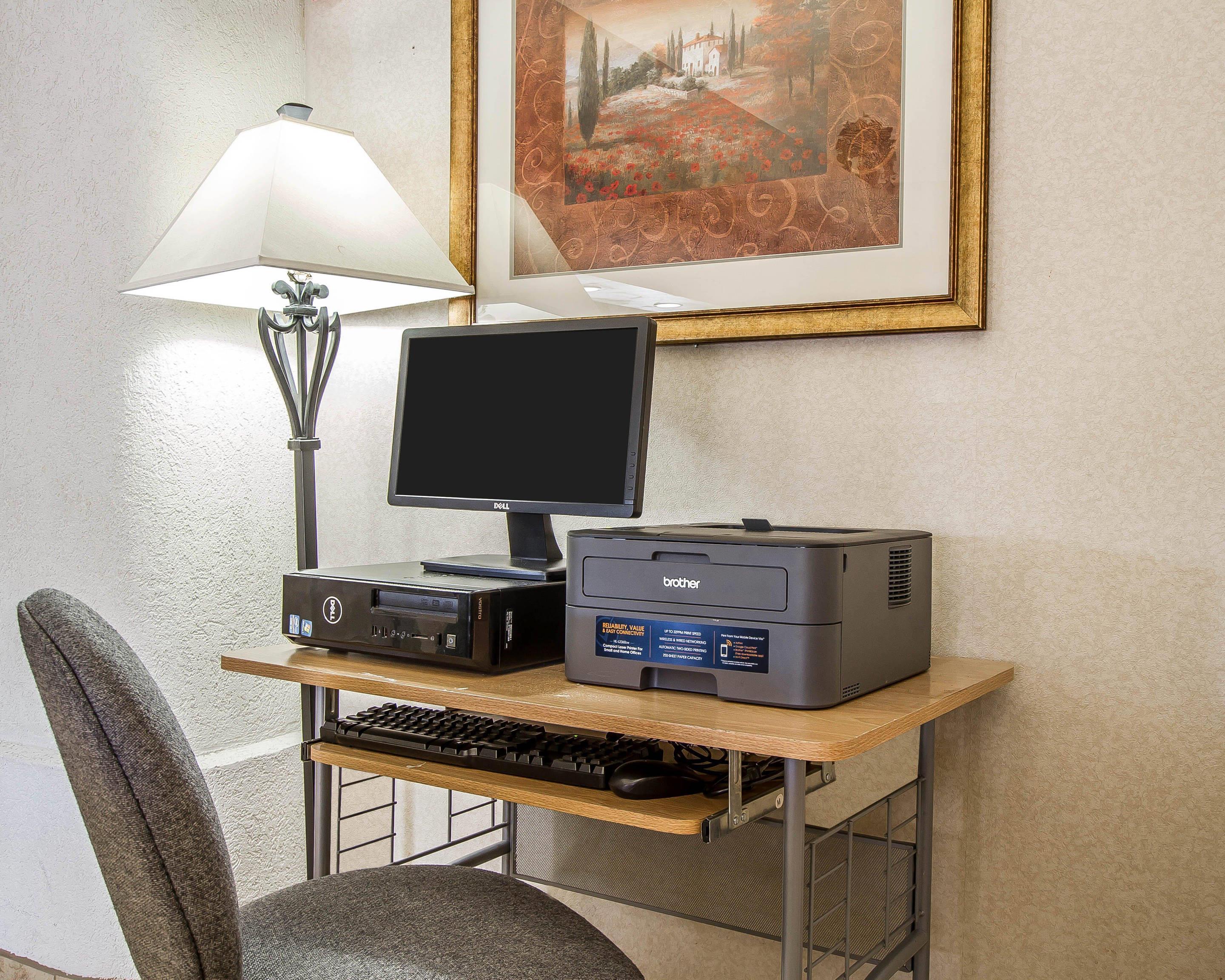 Business center with high-speed Internet access | Comfort Suites Peoria Sports Complex