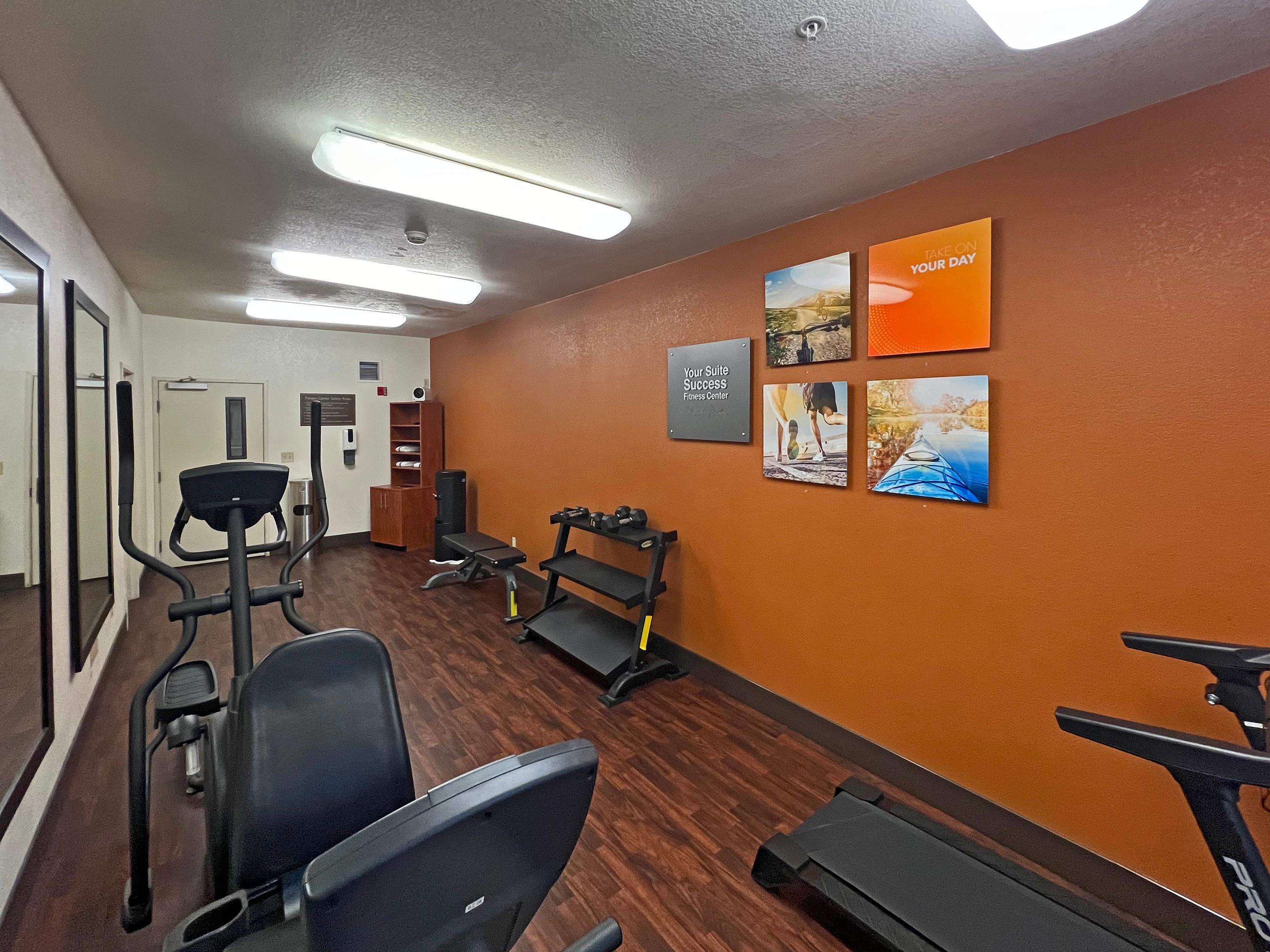 Fitness center | Comfort Suites Peoria Sports Complex