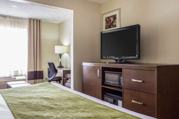 Suite - Comfort Suites at Tucson Mall