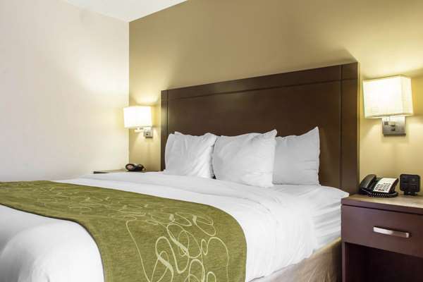 Suite - Comfort Suites at Tucson Mall