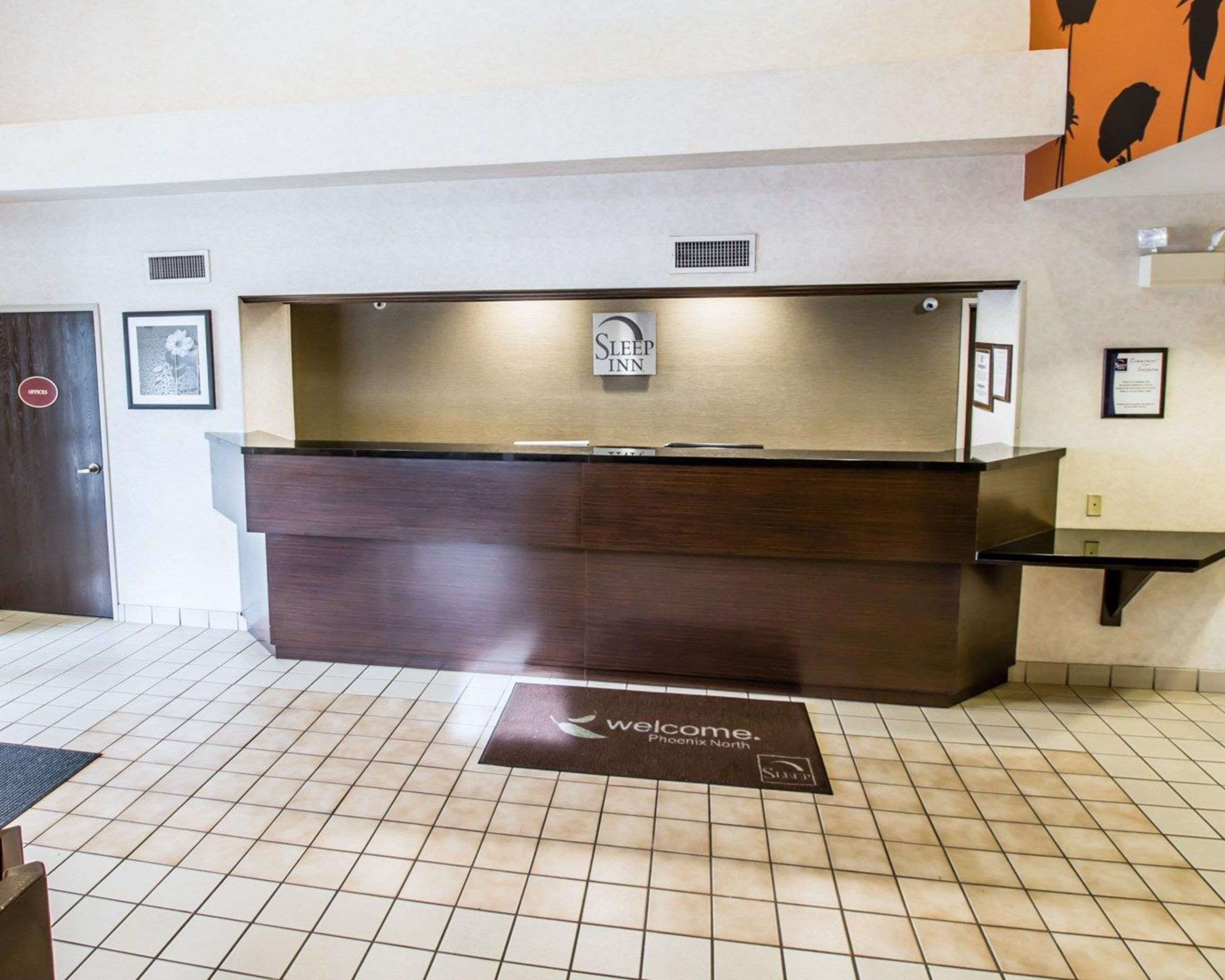 Front desk | Sleep Inn Phoenix North I-17