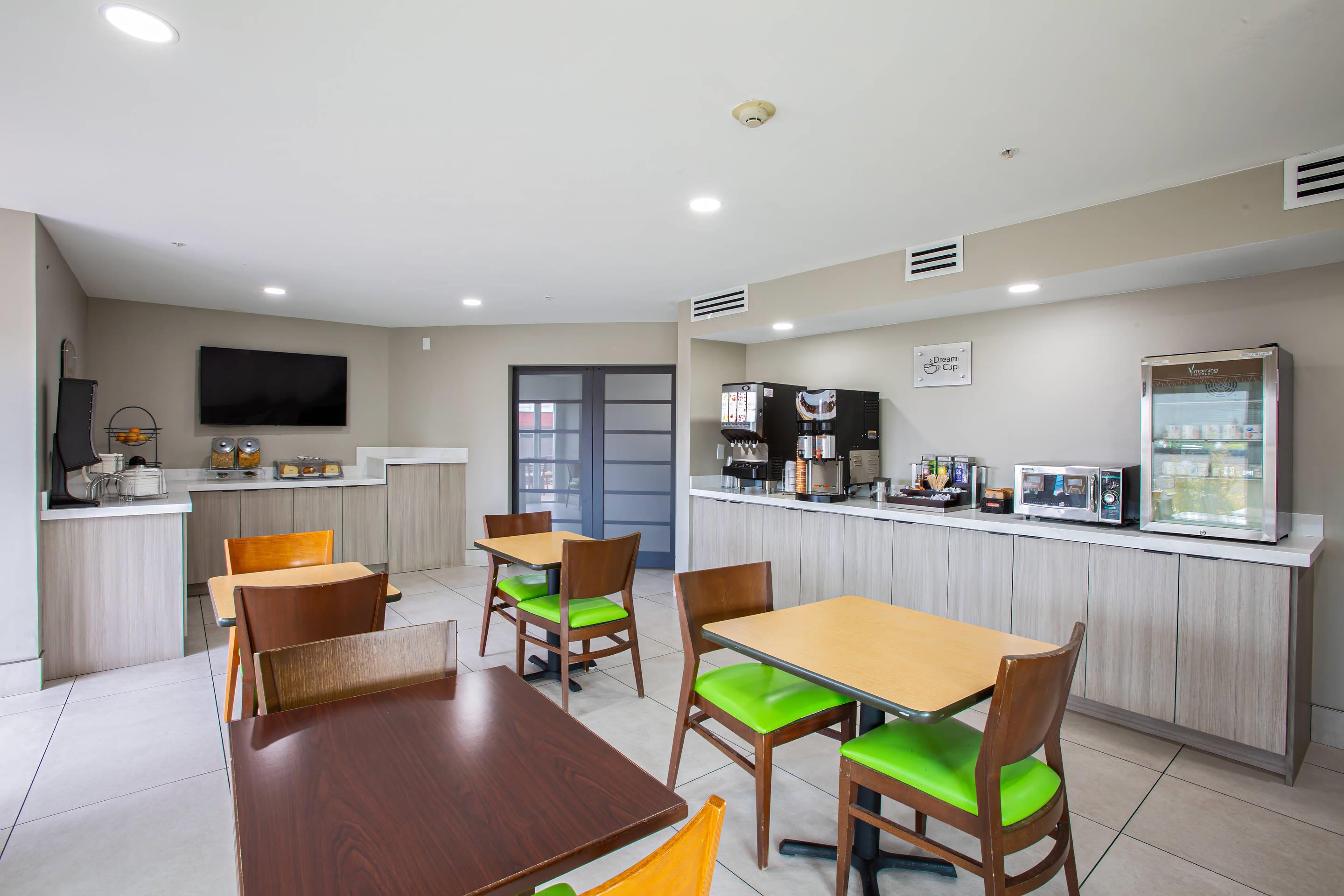 Breakfast area