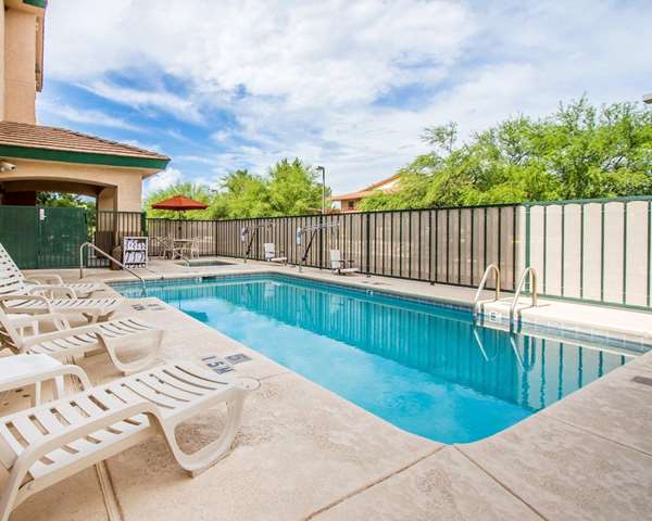 Pool - Comfort Inn & Suites Sierra Vista