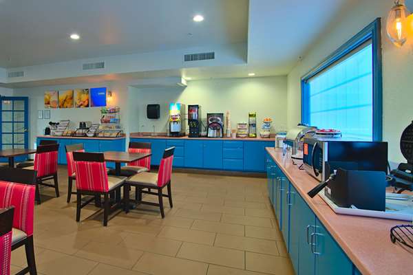 Amenities - Comfort Inn & Suites Sierra Vista