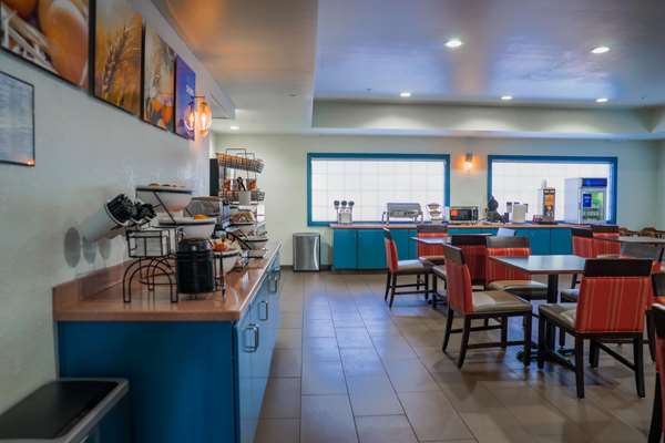 Amenities - Comfort Inn & Suites Sierra Vista