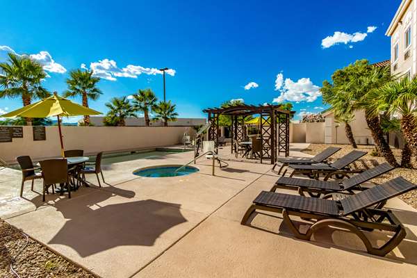 Pool - Comfort Inn Tucson - I-10, Exit 256