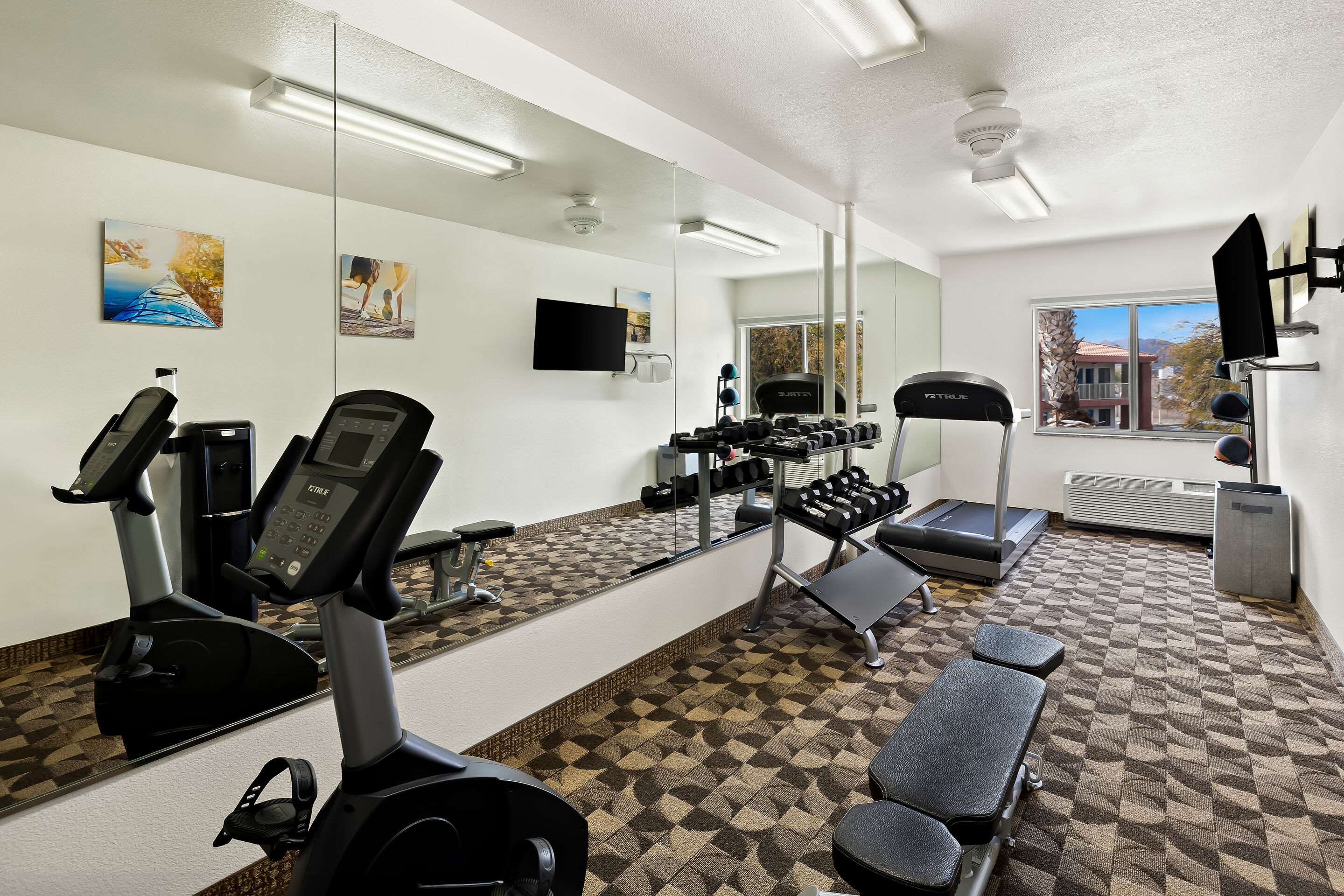 Fitness center | Comfort Inn