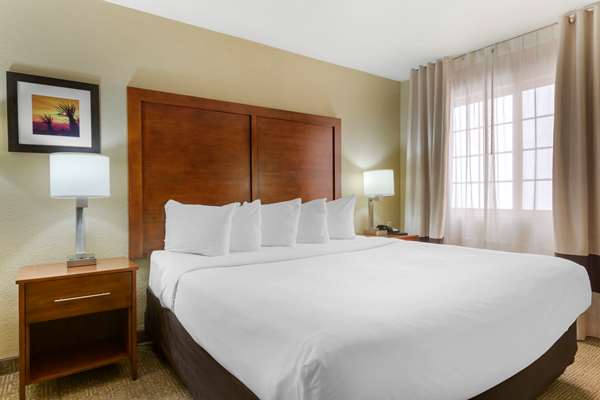  - Comfort Inn & Suites at Talavi Glendale