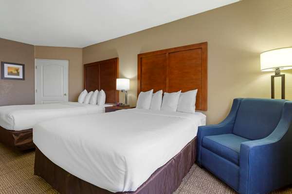  - Comfort Inn & Suites at Talavi Glendale