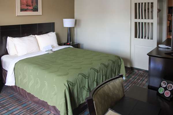  - Quality Inn Window Rock