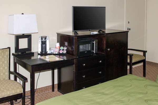  - Quality Inn Window Rock