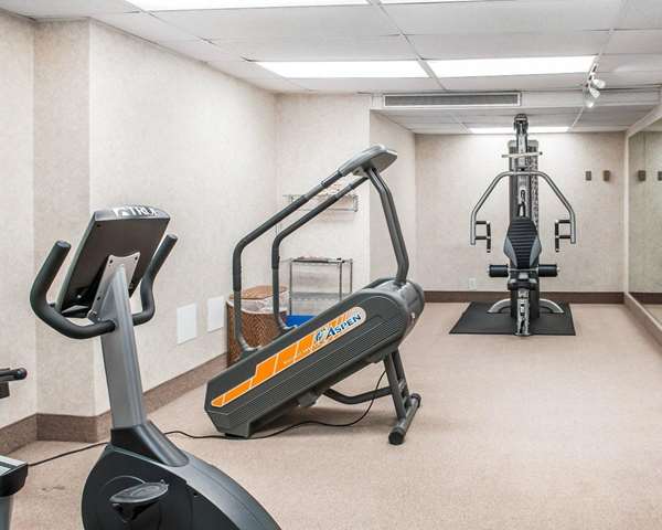 Fitness/ Exercise Room - Quality Inn Window Rock