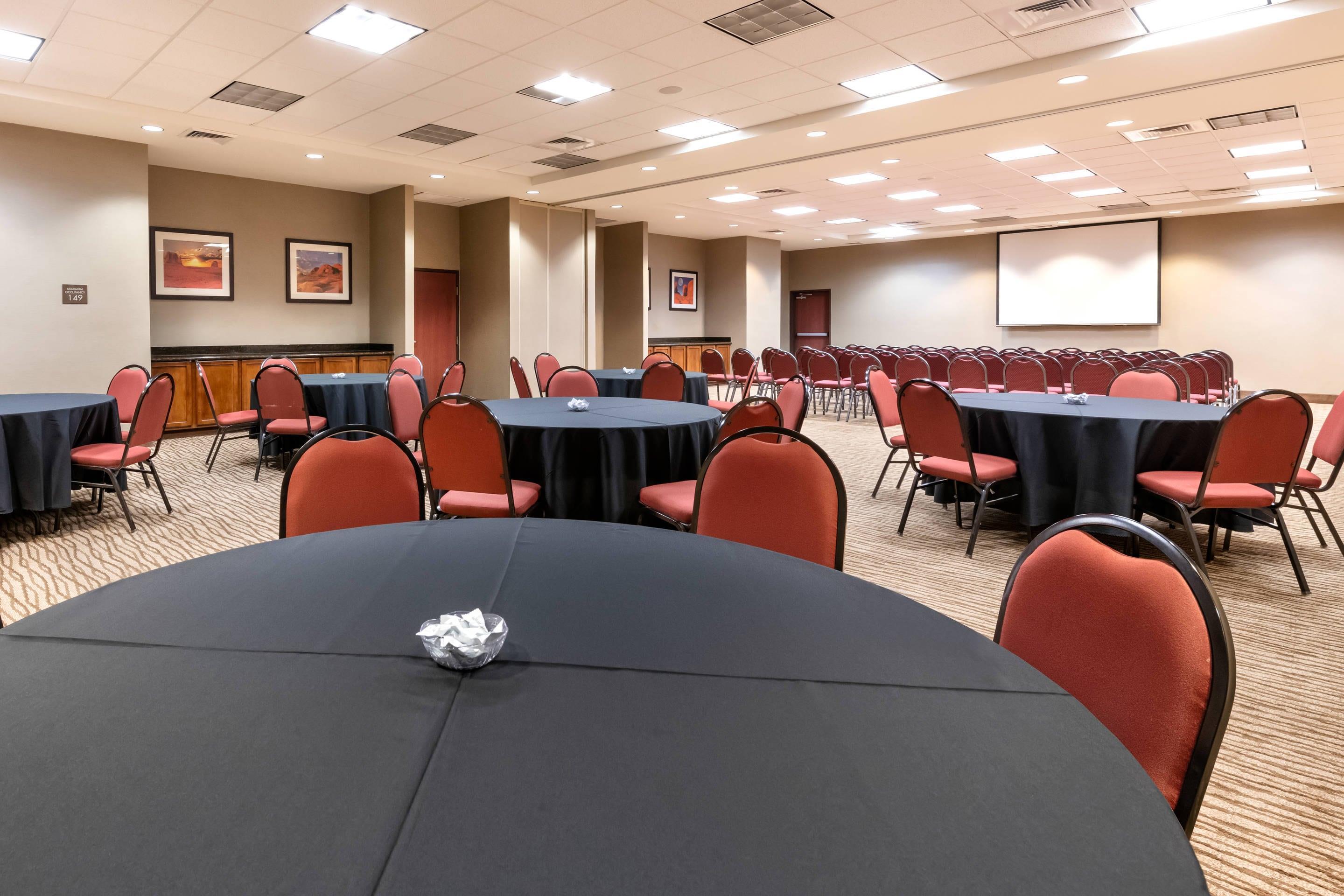 Large space for receptions, parties, anniversaries, and business meetings