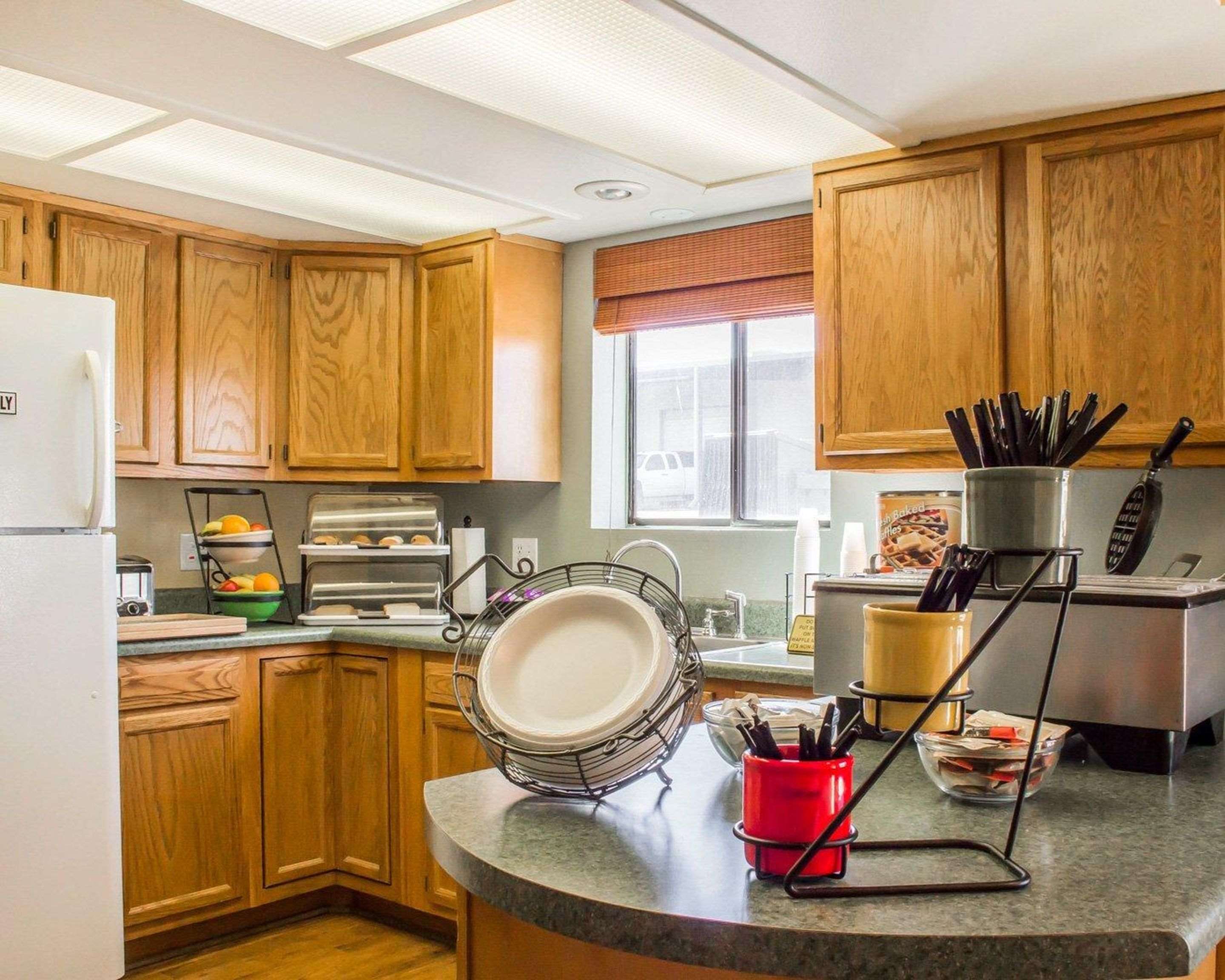 Breakfast room