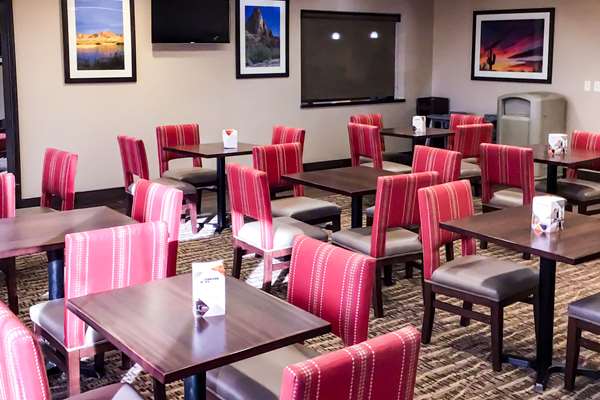 Amenities - Comfort Inn & Suites Yuma