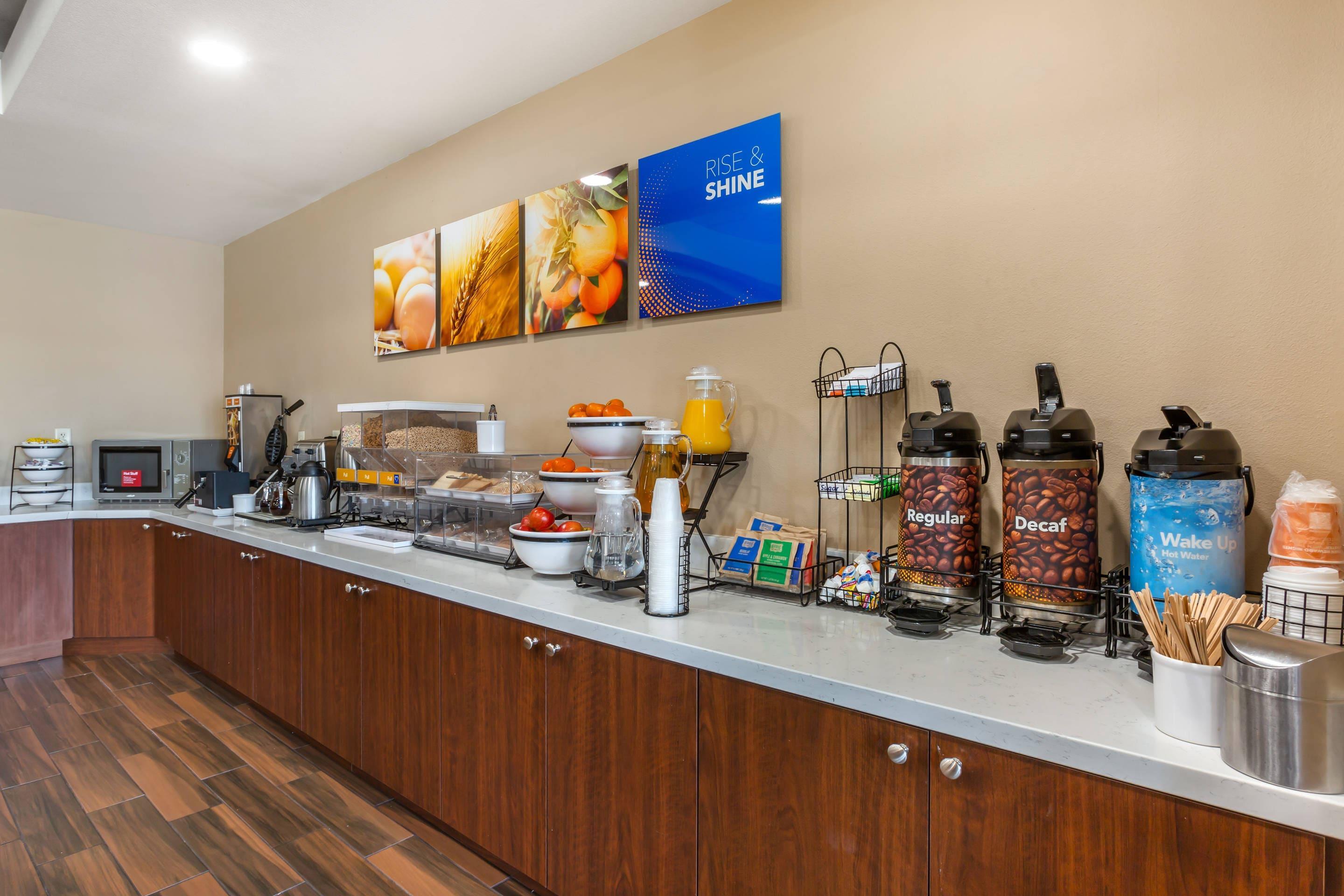 Breakfast counter