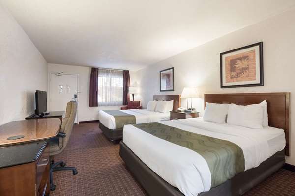 Suite - Quality Inn & Suites Lake Havasu City