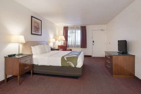 Suite - Quality Inn & Suites Lake Havasu City