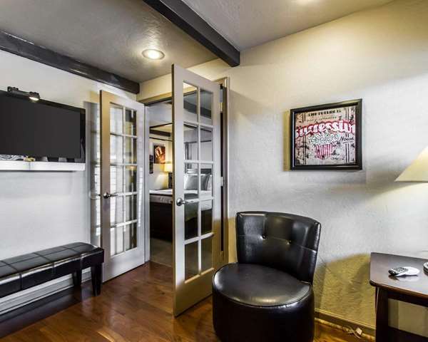 Suite - Rodeway Inn & Suites Downtown Williams