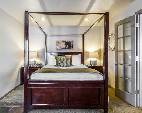 Suite - Rodeway Inn & Suites Downtown Williams