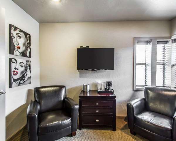 Suite - Rodeway Inn & Suites Downtown Williams