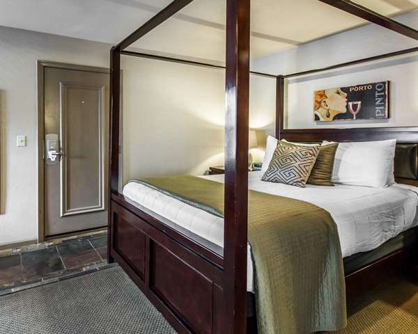 Suite - Rodeway Inn & Suites Downtown Williams