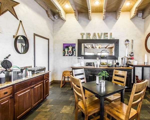 Amenities - Rodeway Inn & Suites Downtown Williams