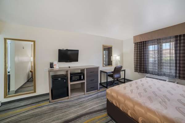  - Quality Inn & Suites Goodyear - I-10, Exit 129
