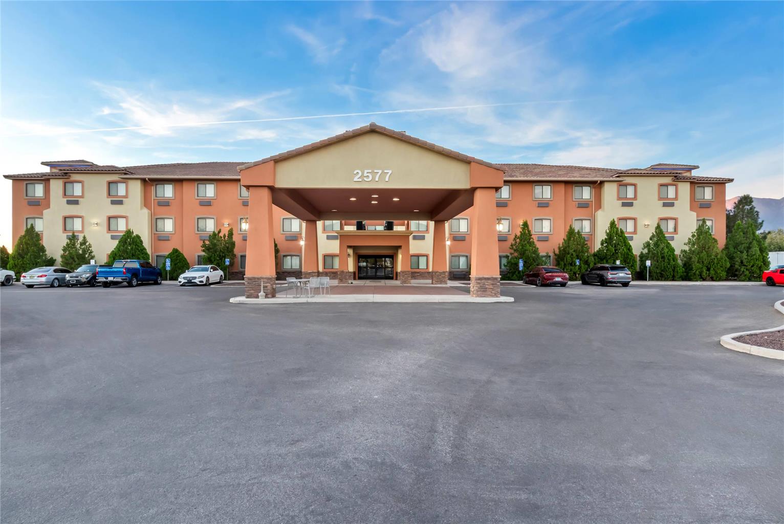 Comfort Inn & Suites