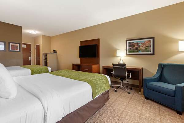  - Comfort Inn & Suites Page