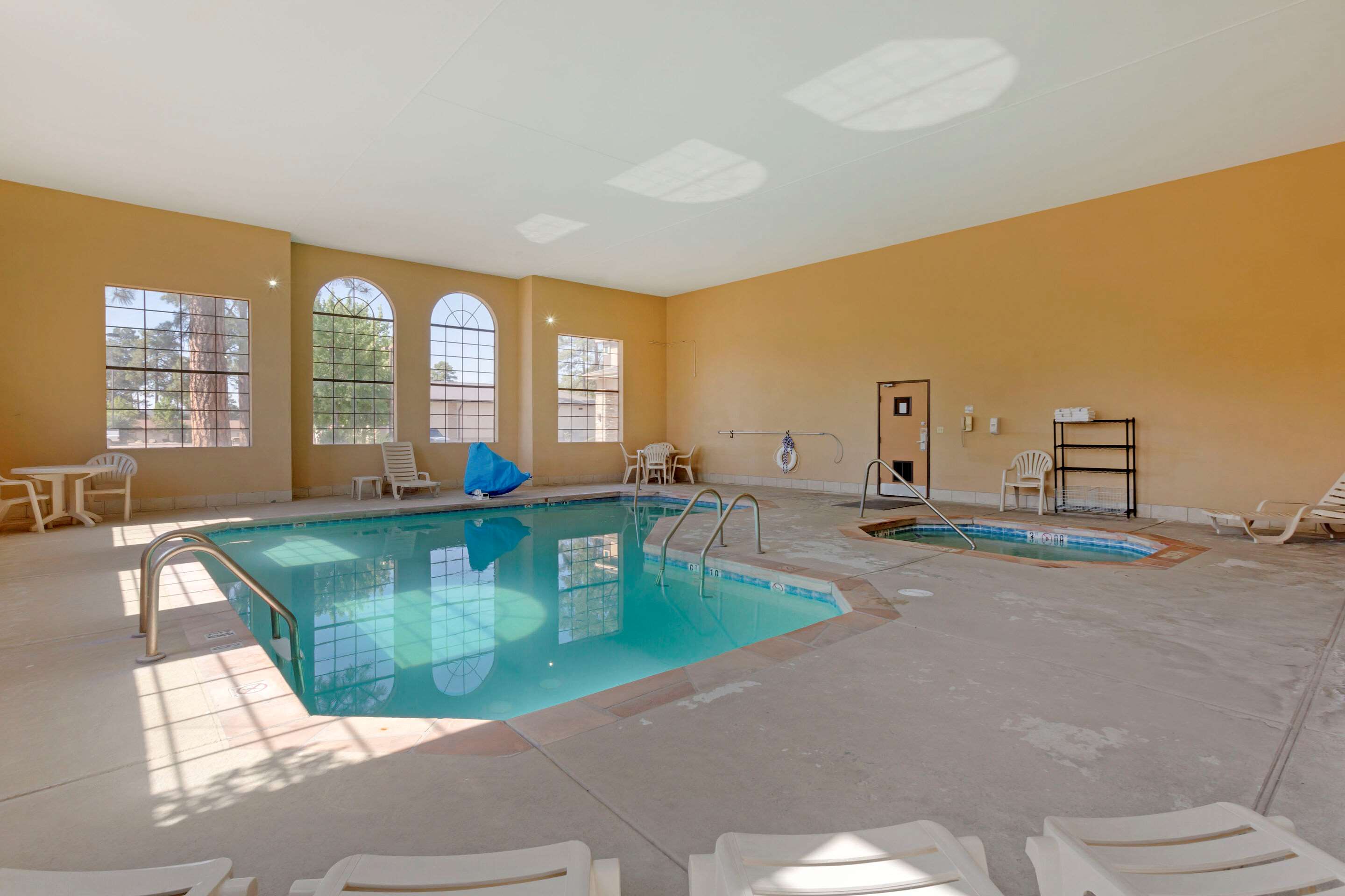 Indoor pool with hot tub