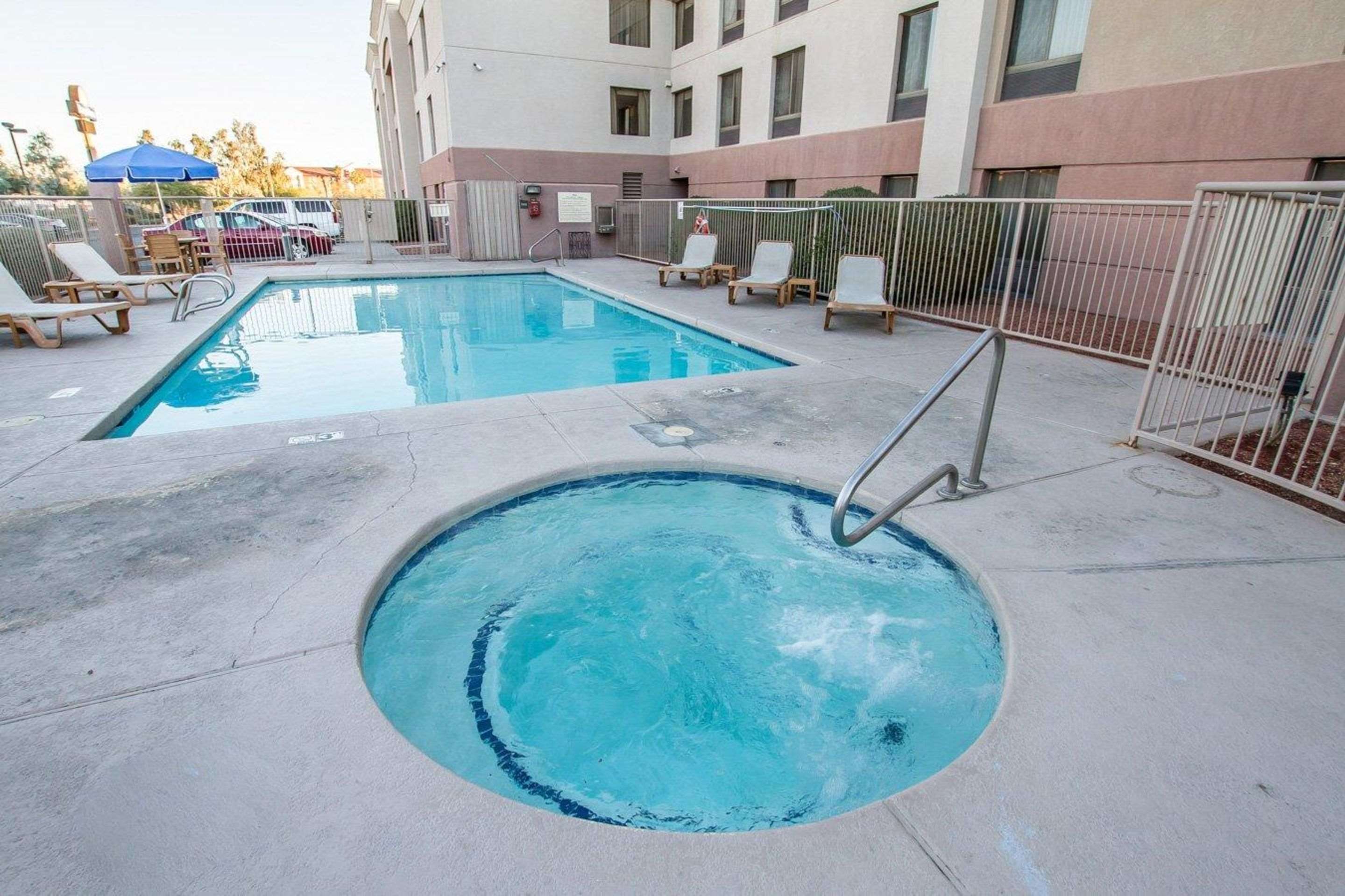 Outdoor pool with hot tub