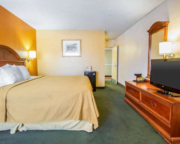  - Quality Inn Downtown Tucson - I-10, Exit 259