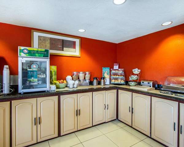 Amenities - Quality Inn Downtown Tucson - I-10, Exit 259