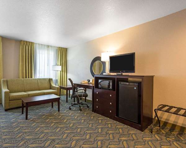  - Quality Inn Prescott