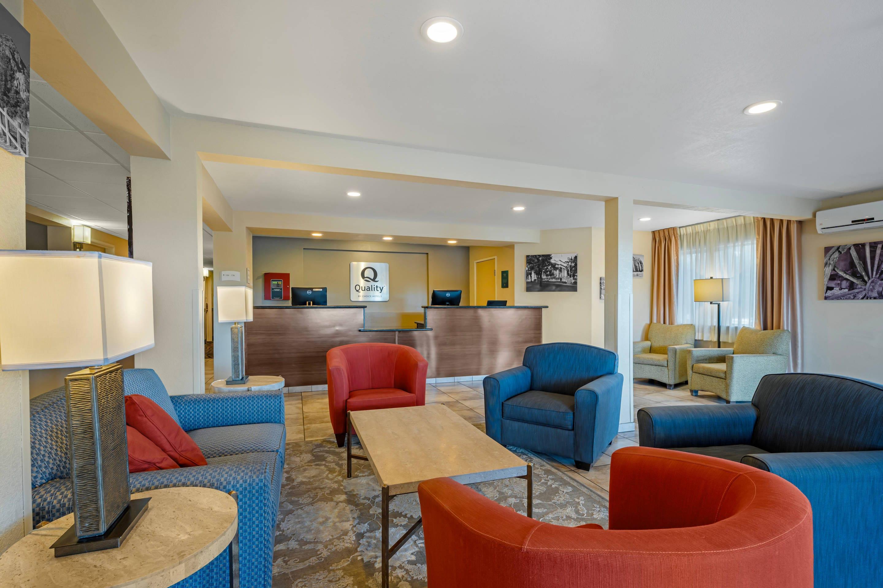 Lobby with sitting area