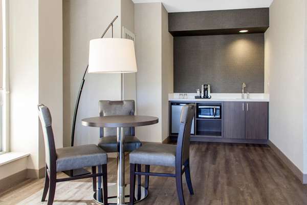 Suite - Cambria Hotel North Phoenix