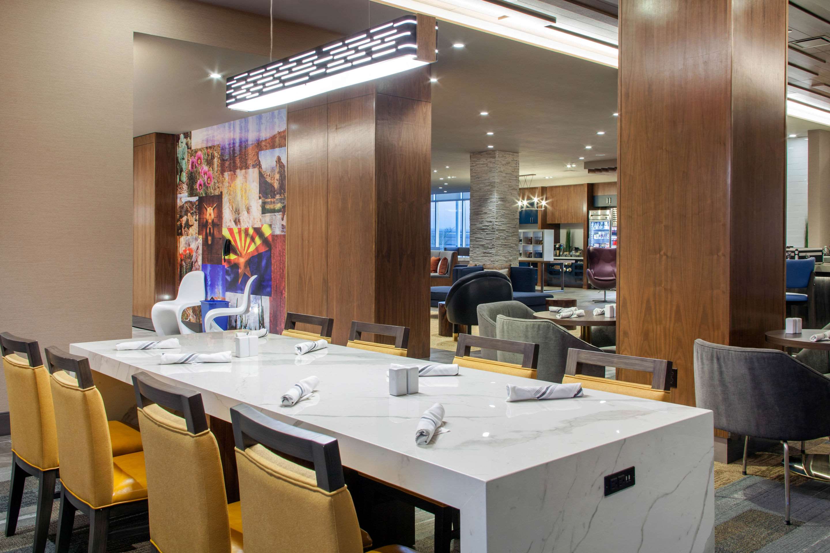 On-site restaurant | Cambria Hotel Phoenix - North Scottsdale