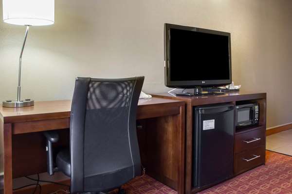  - Comfort Inn & Suites South Tucson - I-10, Exit 264