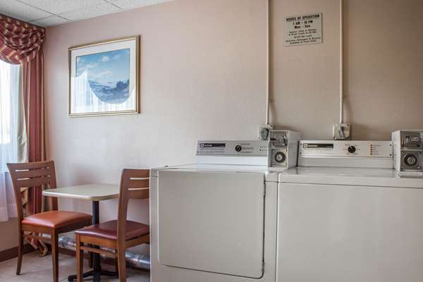 Amenities - Comfort Inn & Suites South Tucson - I-10, Exit 264