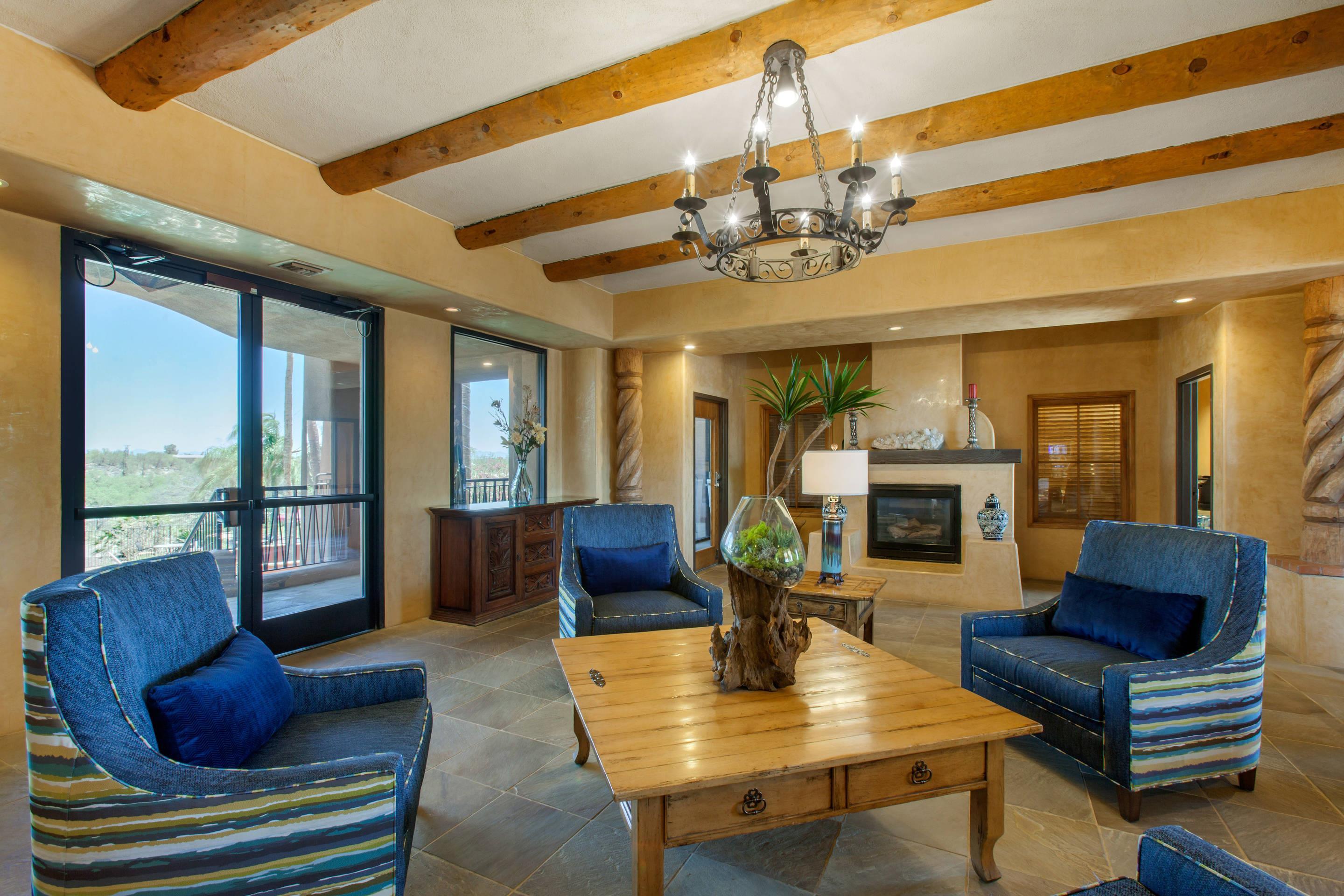 Spacious lobby with sitting area | La Posada Lodge & Casitas, an Ascend Collection Hotel